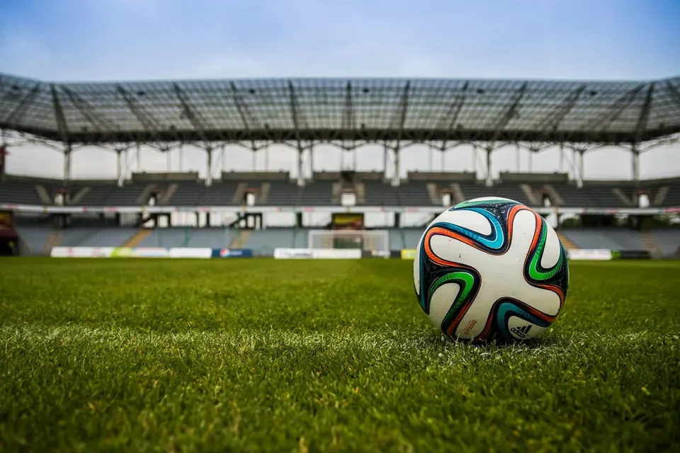 How Weather Conditions Affect Football Betting Predictions