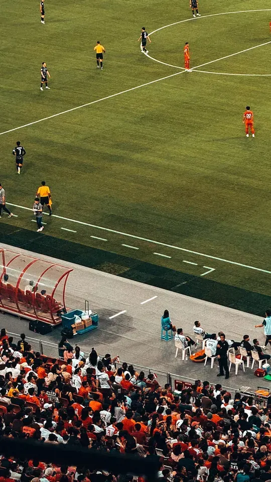 Pressing Trap Zones in Midfield