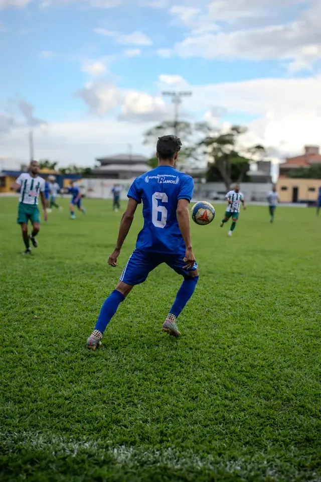 The Full-Back Inverted Role: A Tactical Analysis of Modern Positional Play
